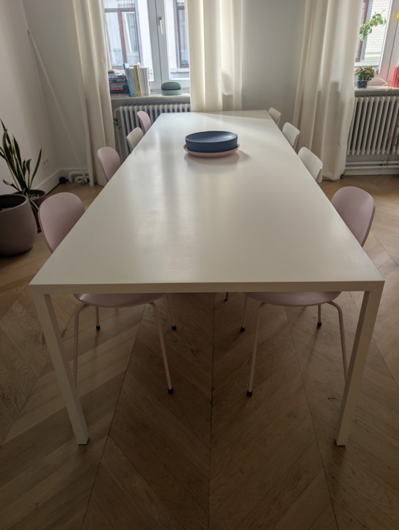 Tense Table by MDF Italia (3m) – Dining tables, Aluminium, Polyester (photo 2 of 12)