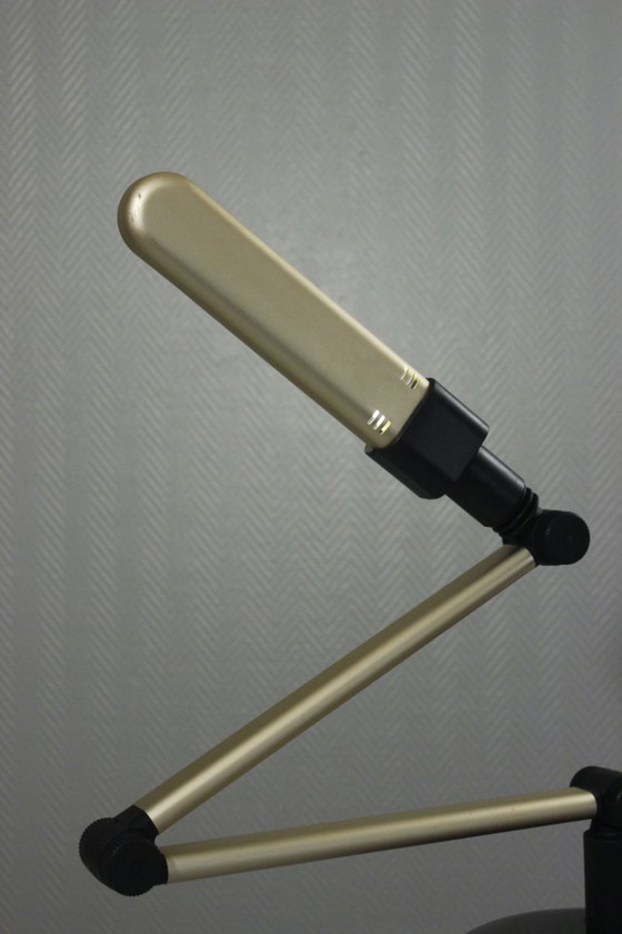 Image 1 of Fulvio BATTAGLIA & Mazda - Gelede lamp "Bur'o", postmodern design, jaren 80