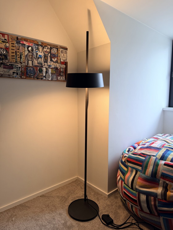 Image 1 of Lampadaire moderne réglable en hauteur La Relco