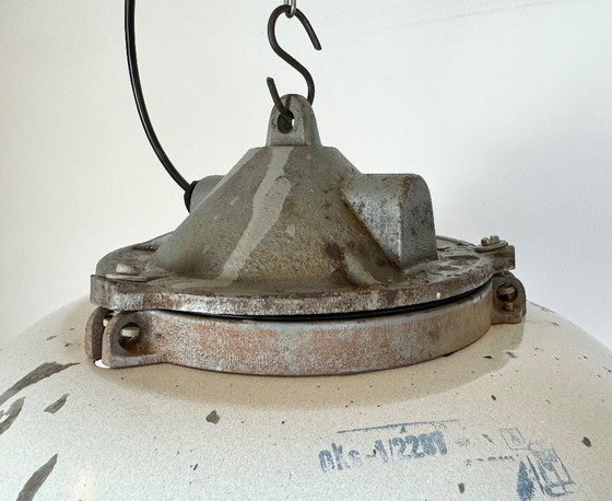 Image 1 of Industrielle graue Emaille-Hängeleuchte im Fabrikkäfig-Design aus Gusseisen von Zaos, 1960er Jahre