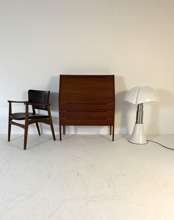 Image 1 of Vintage XXl ‘Piistrello’ tafellamp, Martinelli Luce ‘70