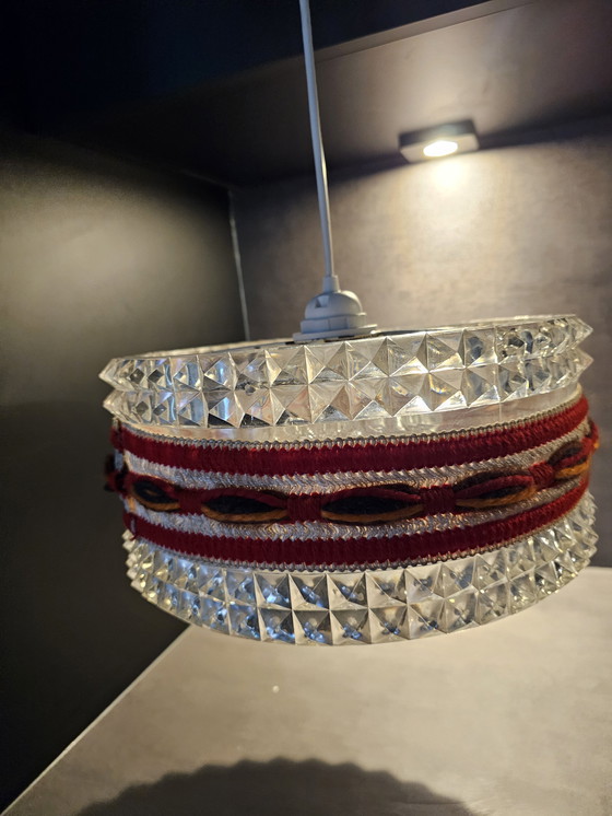 Image 1 of Suspension vintage de style futuriste.