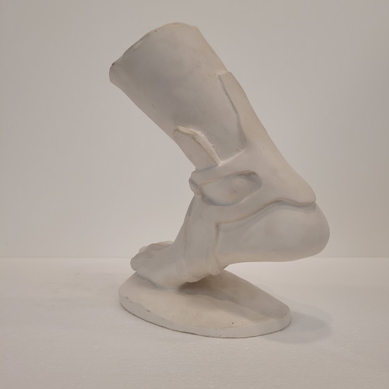 Image 1 of 	 Escultura / Figura “Pie A La Antica”, Polvo De Mármol, Estilo Clasicista, S. Xxi – Francia