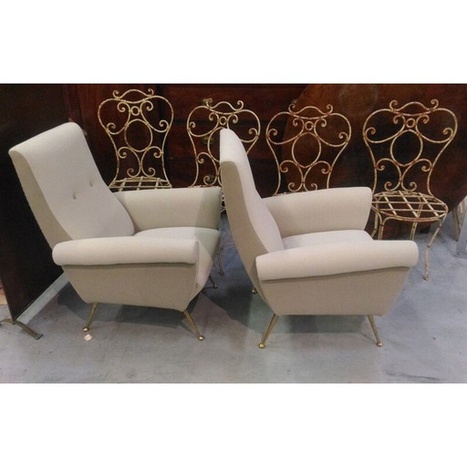 Paire de fauteuils italiens en tissu beige