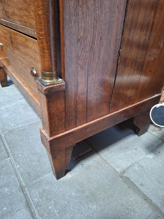 Image 1 of Cómoda holandesa antigua