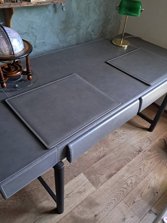 Scrivania Promemoria con piano in pelle – Scrivanie, Leather, Metal (photo 6 of 7)