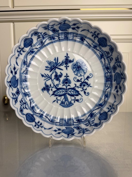 Original Meissen bowl, onion pattern – 1st choice – Ø 23 cm – Excellent condition