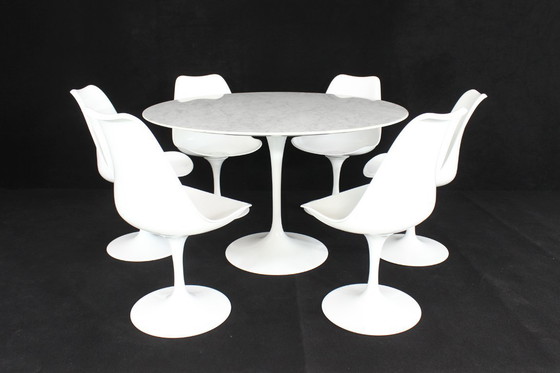 Image 1 of Zo goed als nieuw! Knoll Int. Eero Saarinen Vintage Tulip Tafel 120cm Marmer Statuarietto Originele prijs €5845