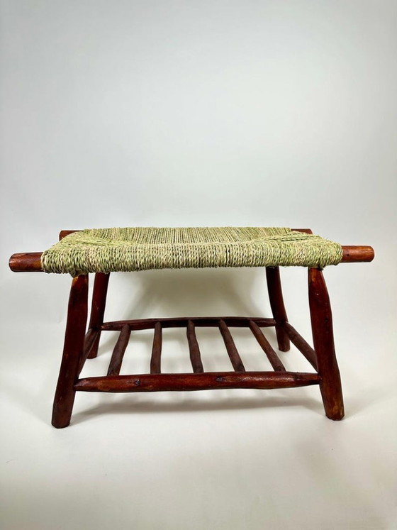 Image 1 of Panchina marocchina intrecciata a mano – Stile rustico boho, seduta in foglie di palma naturali