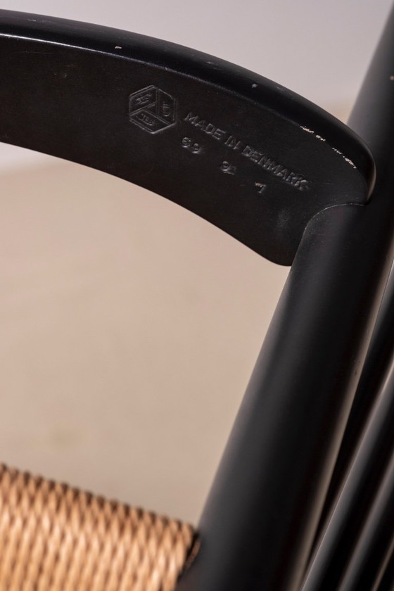 Image 1 of Sedia a dondolo nera Hans J. Wegner J16, 1969 FDB