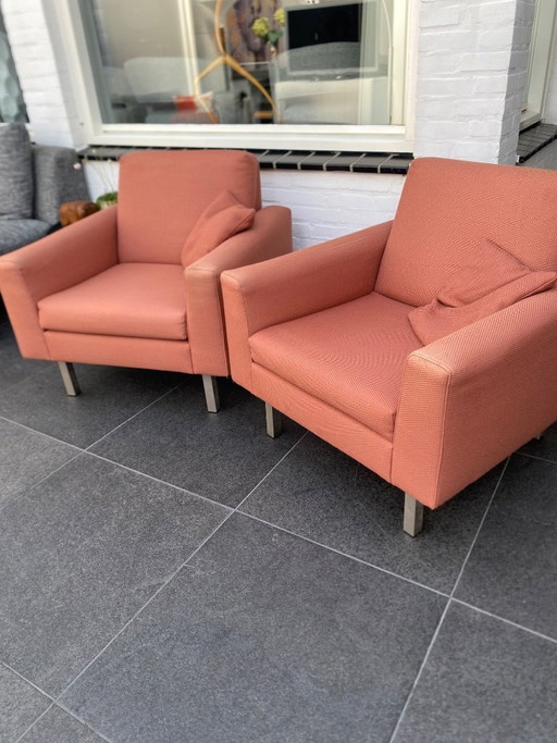 2 design cube chairs by Artifort