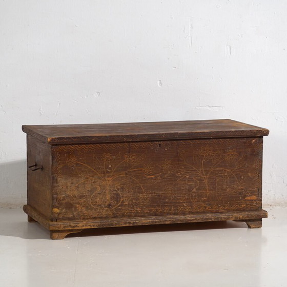 Baule antico con motivi floreali (c.1920) #10 – Armadi contenitori (photo 7 of 40)
