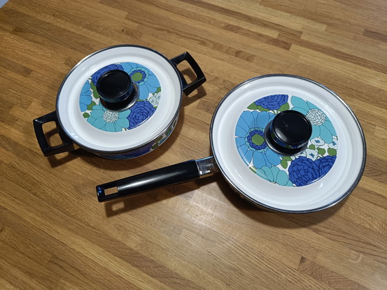 Image 1 of Vintage Italiaanse emaille kookgerei set – Moneta, jaren 70, bloemenmotief