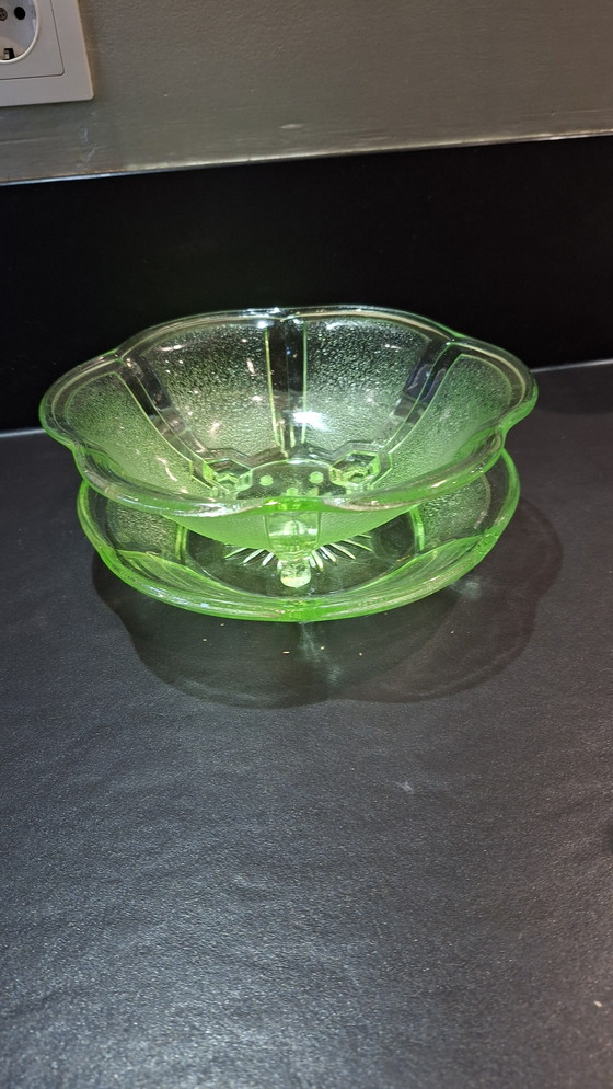 Image 1 of Fruitesse of uranium glass