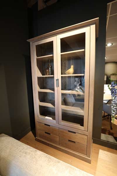 BKS Staphorst display cabinet