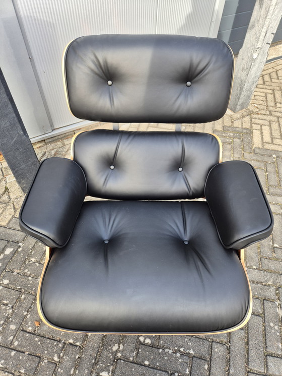 Image 1 of Sillón Herman Miller nuevo