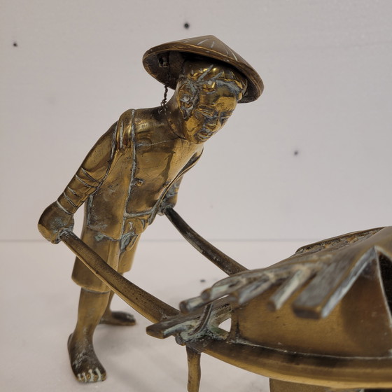 Image 1 of Sculpture en bronze « paysan », années 30 – Indochine