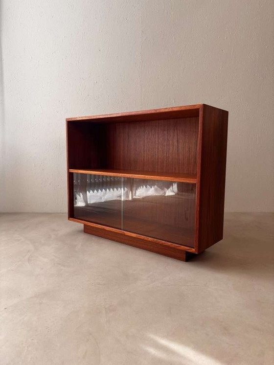 Image 1 of Vetrina in teak Dyrlund degli anni '60