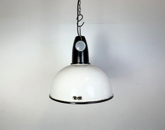 Image 1 of Lampada a sospensione smaltata bianca industriale sovietica, anni '60