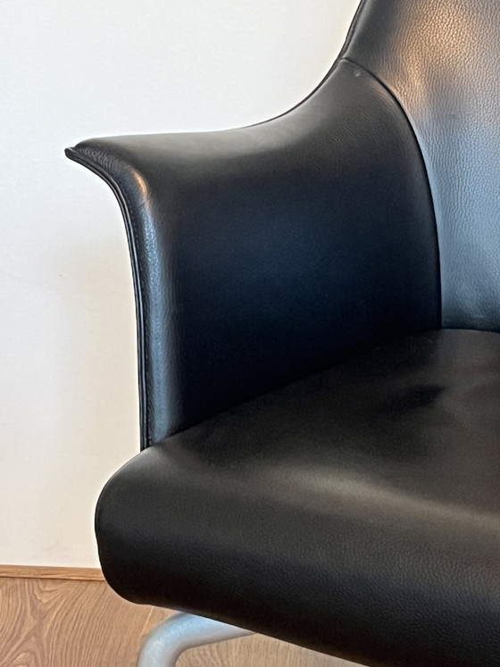 4 chaises de salle à manger en cuir Rolf Benz – Leather, Metal (photo 10 of 12)