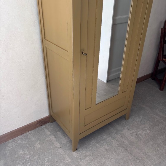 Image 1 of armoire en bois