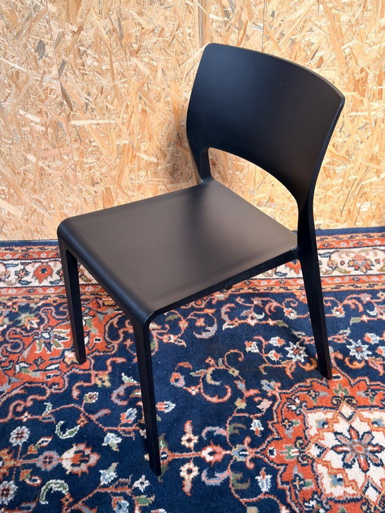 Image 1 of 4 x Arper Juno James Irvine