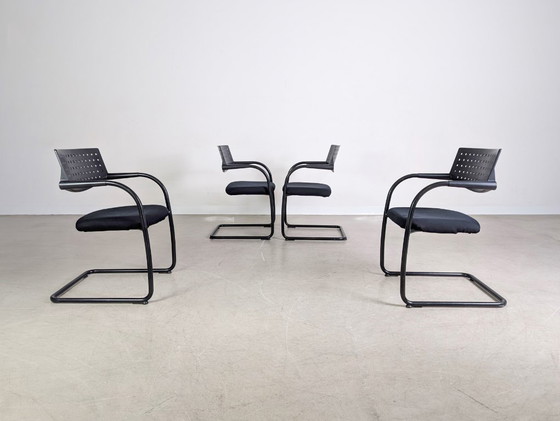 Image 1 of Set of 4 Vitra Visavis chairs, design cantilever armchairs