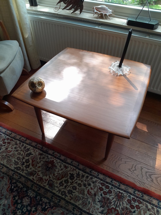 Image 1 of Salontafel teakhout