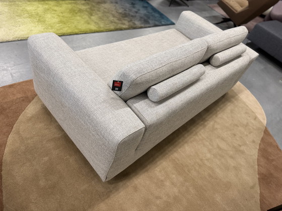 Image 1 of Divano Vilaz 3 posti in tessuto Amado, design on stock