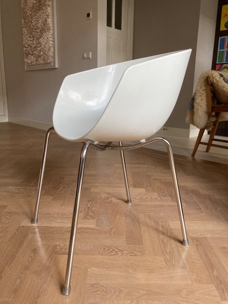 4x Orbit Large chair from Sintesi | €575 | Whoppah