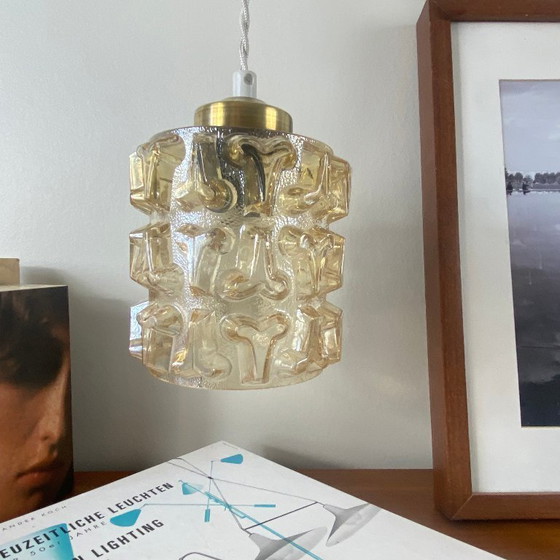 Image 1 of antica lampada portatile a forma di tulipano in vetro dorato