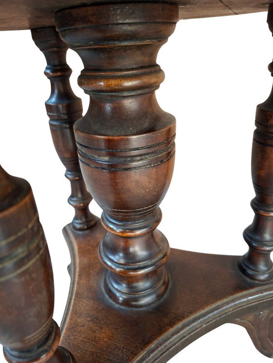 Image 1 of Antieke walnotenhouten pianokruk met schroeven, begin 1900