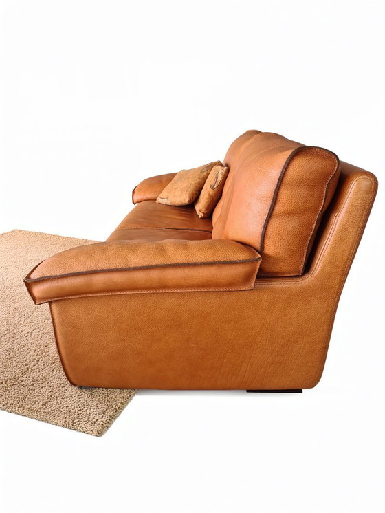 Image 1 of Roche Bobois 3zits bank, model Ascot, zeer goede conditie. Interesse? over de prijs valt te praten. 