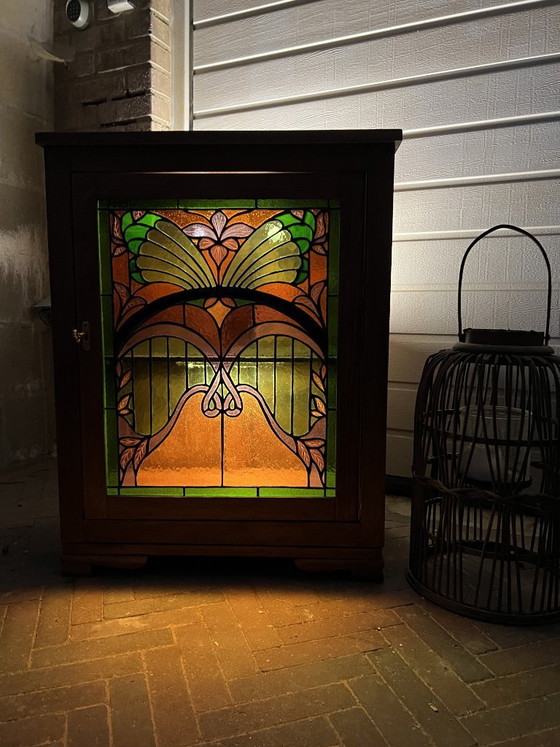 Image 1 of Art Nouveau eiken kastje met handgemaakt glas-in-lood | Uniek stuk