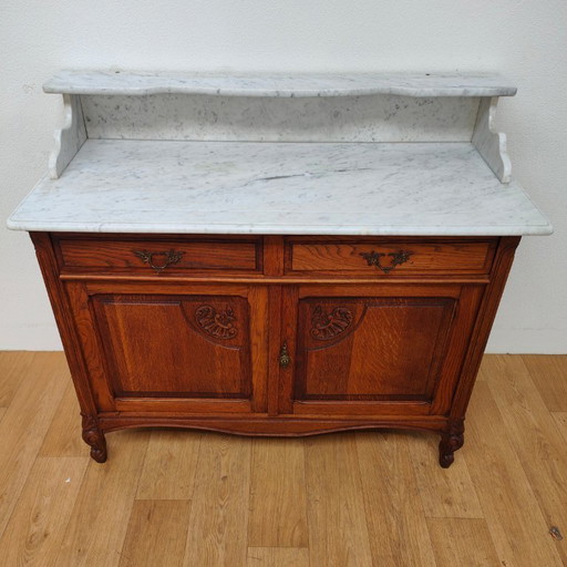 Credenza, cassettiera, comò e mobile da bagno vintage e antichi con piano in marmo.