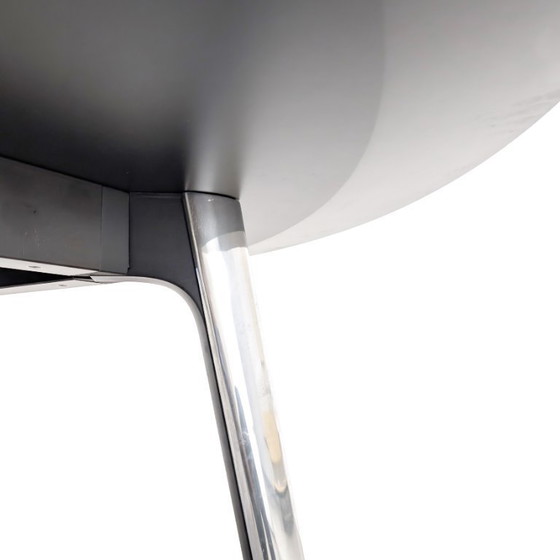 Image 1 of Walter Knoll round conference table Keypiece Design EOOS office table