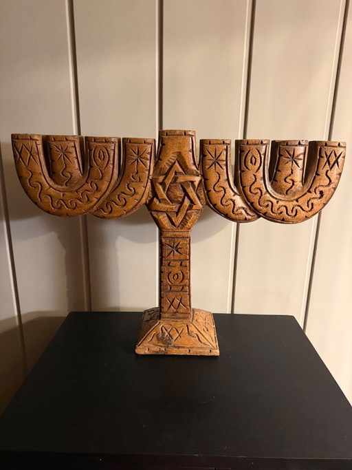 Beautiful wood carved menorah – decoratieve objecten (photo 2 of 8)