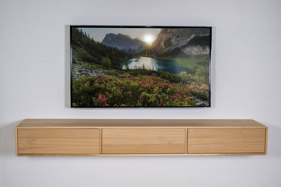 Image 1 of Mueble bajo Livigno