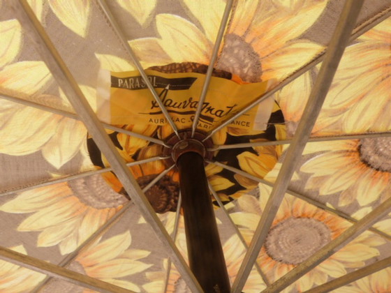 Image 1 of Vintage kantelbare parasol met franjes en zonnebloemmotief - jaren 70/80 - Sauvagnat, gemaakt in Frankrijk