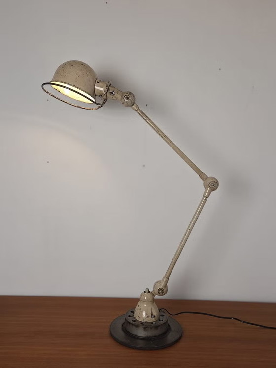 Jean-Louis Domecq, Lampada Jieldé industriale beige, Anni '50, Jielde, Lampade da tavolo, Metallo (foto 18 di 23)