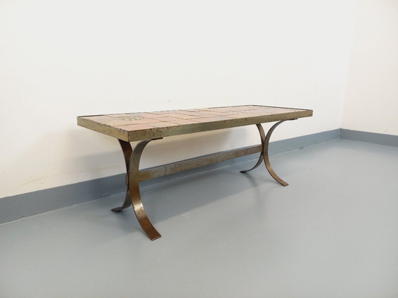 Image 1 of Table basse rectangulaire vintage Roche-Bobois en acier et céramique des années 60 70