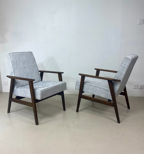 Image 1 of Zwei Henryk Lis 300-190 Sessel, 1970er Jahre, melierter graublauer Stoff. Ref.: Patty