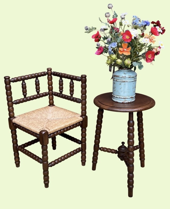 Image 1 of Classic Bobbin corner chair + matching side table | rare set