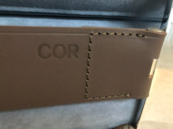 Image 1 of Cor Sinus con braccioli e poggiapiedi in Alcantara