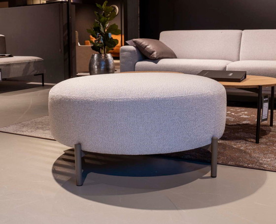 Image 1 of Pouf Chelsea Baenks