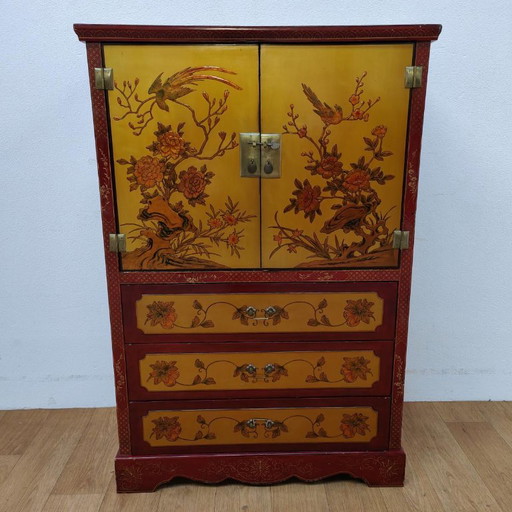 Vintage Chinese bruidskast servieskast buffetkast Chinoise