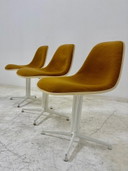 Herman Miller Eames La Fonda Ocker Stuhl/Stuhl