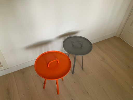 Table d'appoint design Montis par Lambie & van Hengel