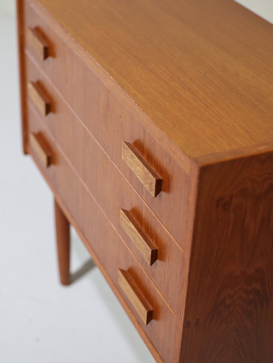 Image 1 of Piccola cassettiera comodino in teak danese vintage