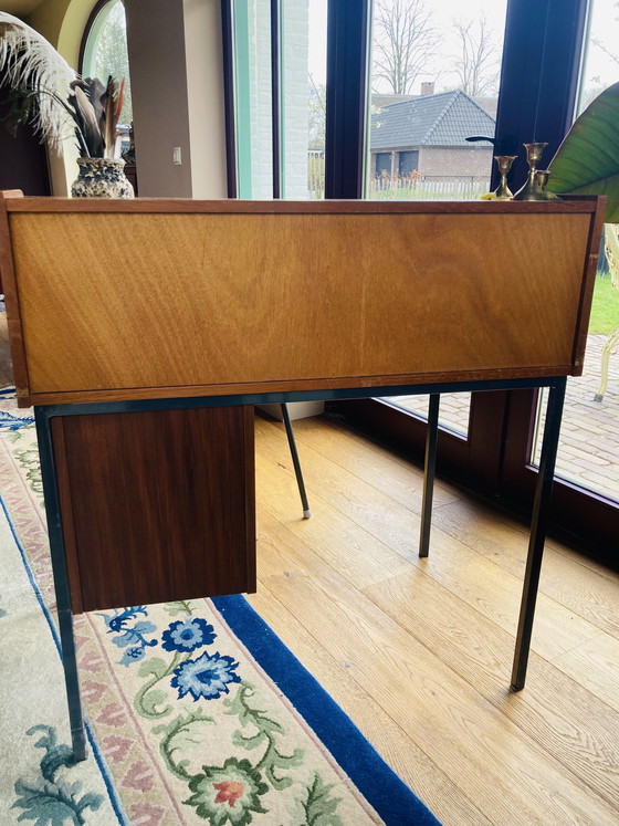 Image 1 of bureau vintage en teck du milieu du siècle